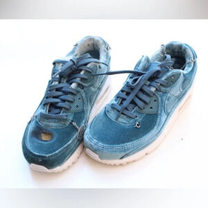 Nike Air Max Premium Lucky Charms sneakers